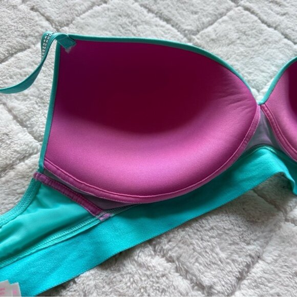 VS PINK | Wear Everywhere Wireless Push Up Smooth Shine Strap Bra | Size 36D - Picture 11 of 14